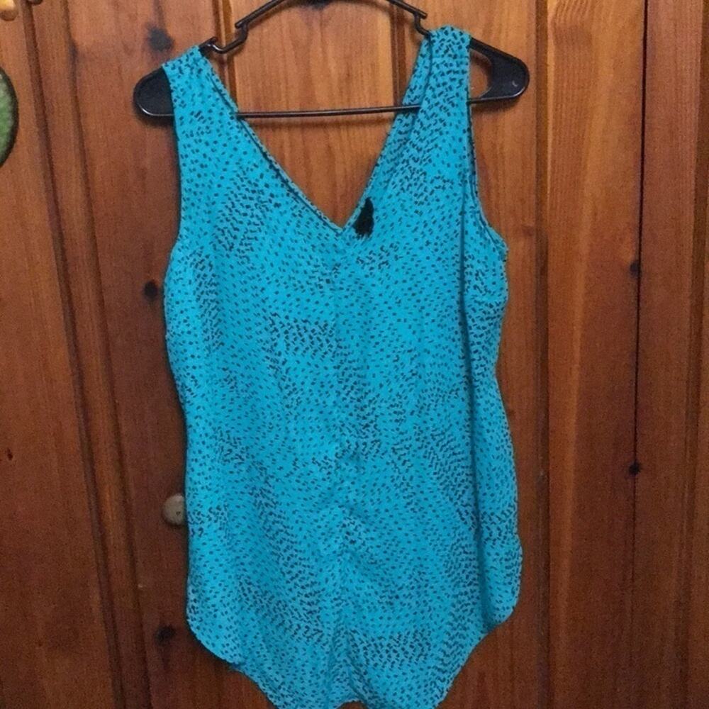 Worthington Blue Sleeveless Blouse